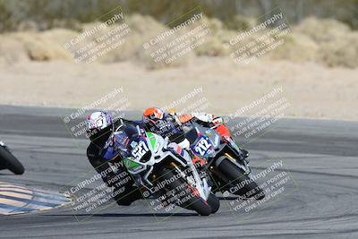 media/Dec-07-2025-CVMA (Sun) [[3e7d2de5dc]]/Race 7-Formula Lightweight Twins Shootout/